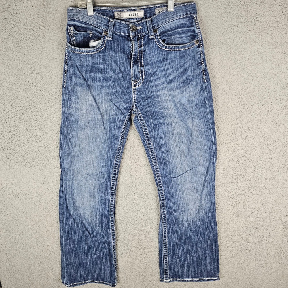 BKE Jeans Mens 32R Blue Tyler BootCut Leg Contrast Stitch Denim